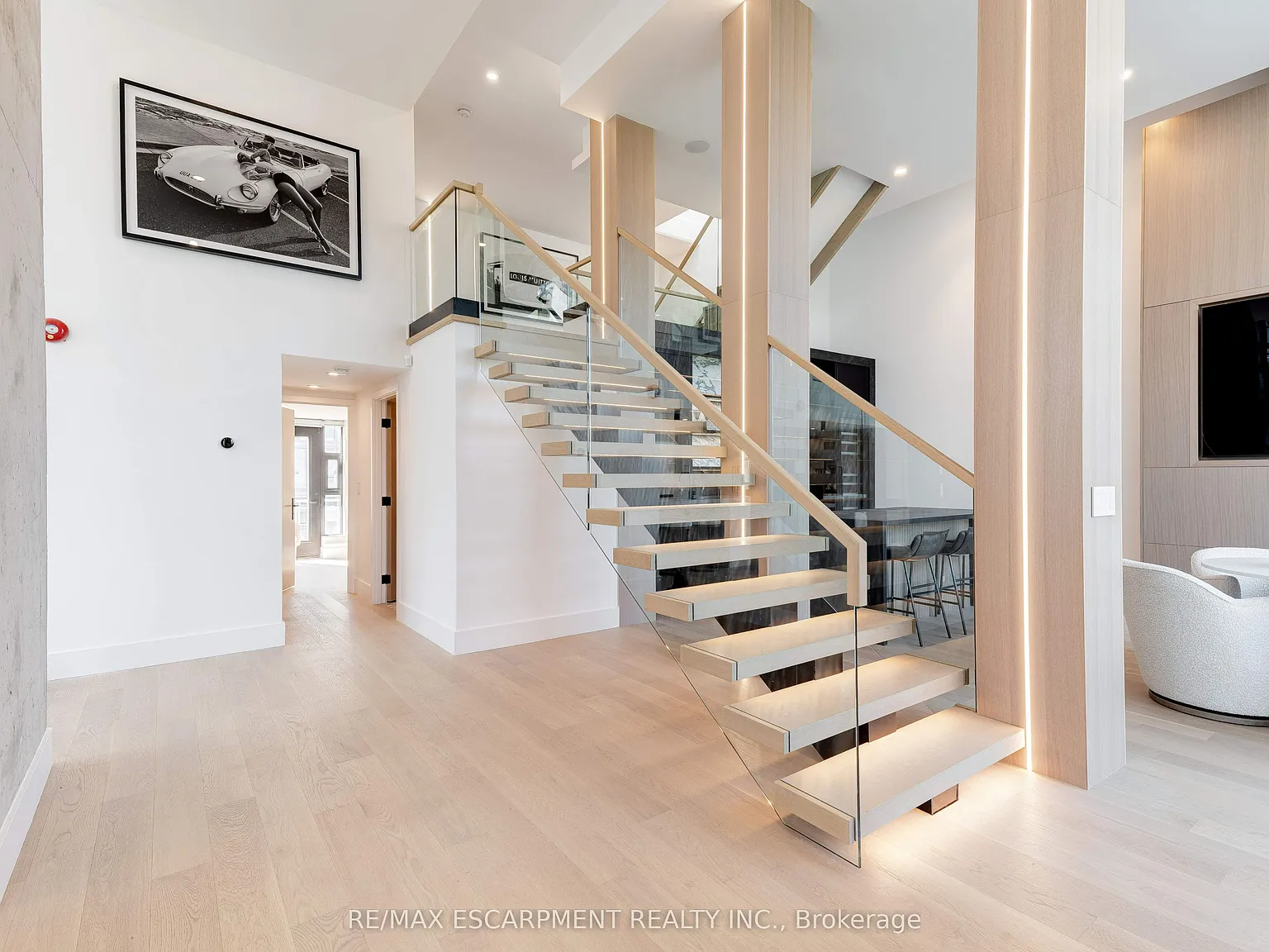 2 bed, $15,000 — Photo 3