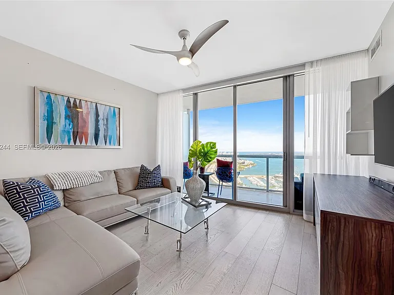 888 Biscayne Blvd #3907 — Photo 11