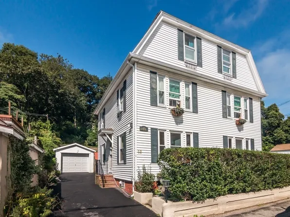 10 Oak St #1, Gloucester, MA 01930