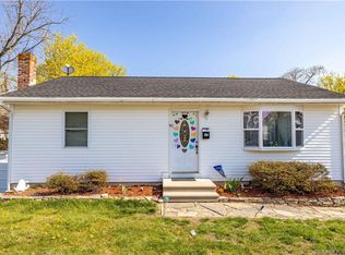 17 Bolivia St, Willimantic, CT 06226