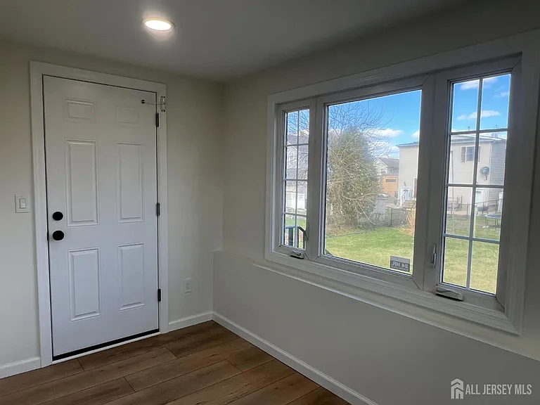 33 Obert St #1B — Photo 10