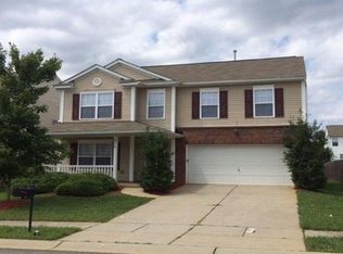 9710 Hollystone Ln, Charlotte, NC 28215