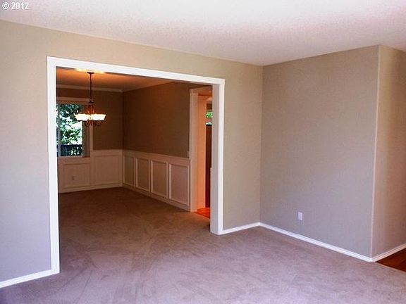 4th image of 2440 Michael Dr