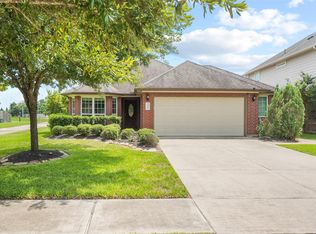 21446 Kirsten Falls Dr, Porter, TX 77365