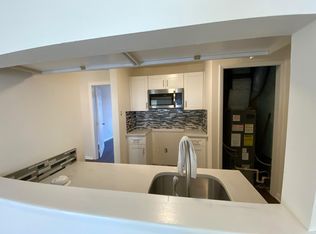 790 S 2nd St, Philadelphia, PA 19147