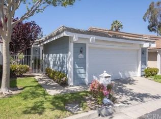 981 S Park Rim Cir, Anaheim, CA 92807