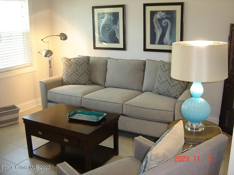 7801 Ridgewood Ave #24 — Photo 5