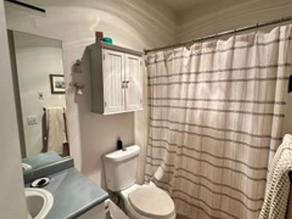 5th image of 1835 Queen Anne Ave N #303