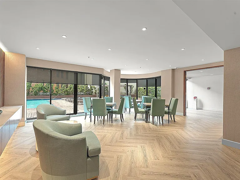 5000 Montrose Blvd #16B — Photo 18