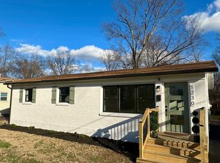 1230 Dahl Rd, Louisville, KY 40213