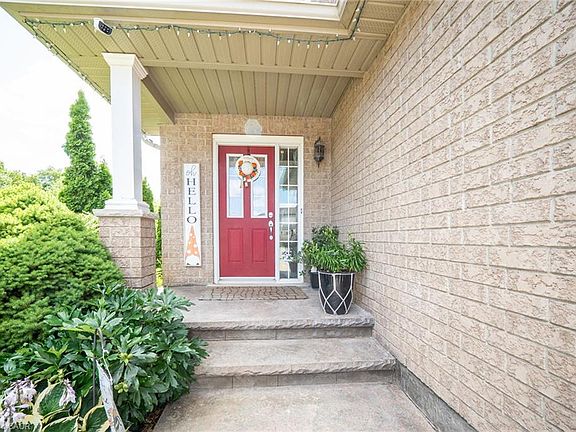 3rd image of 120 Yates Ave