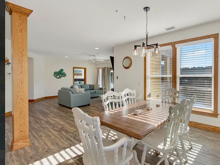 1700 Paget Rd #D-1 — Photo 7