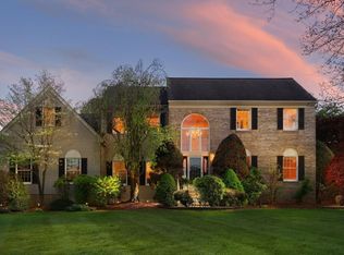2 Raddel Ct, Hillsborough, NJ 08844