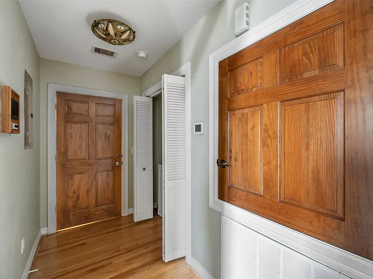1927 Harborside Dr #307 — Photo 3