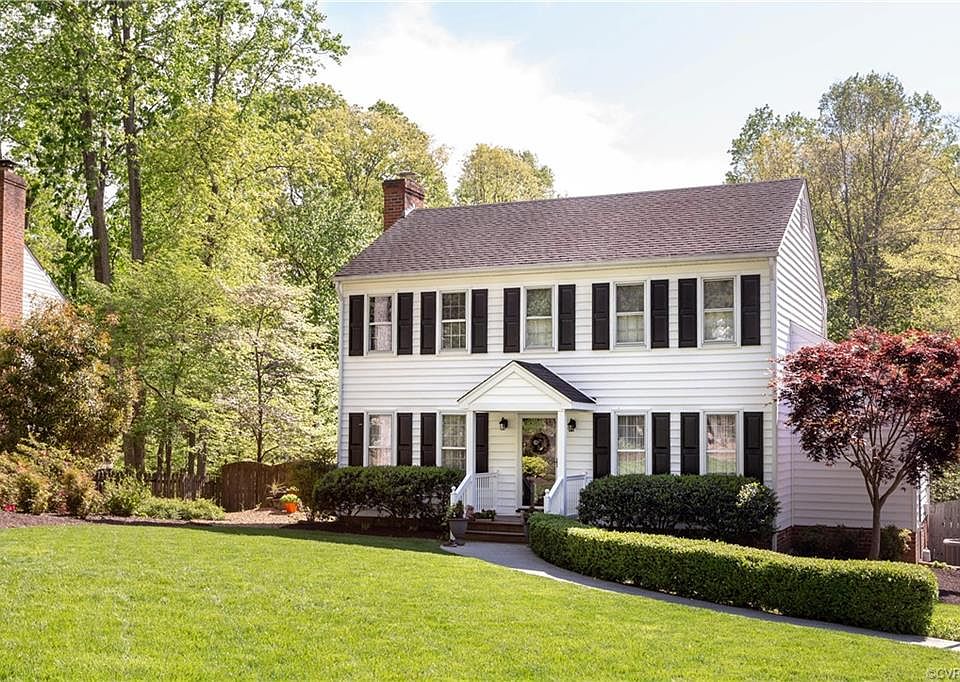 1st image of 12013 Mountain Laurel Dr