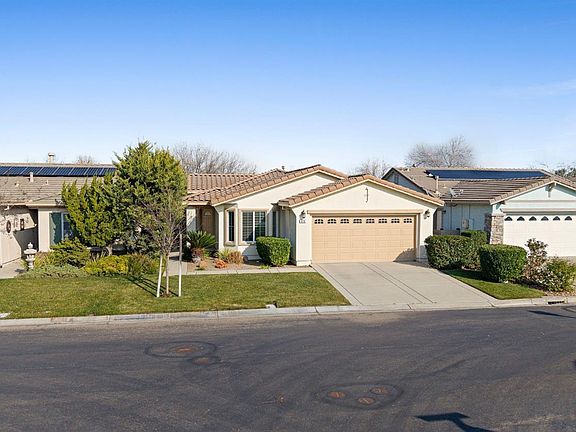 2nd image of 510 Twin Pines Drive