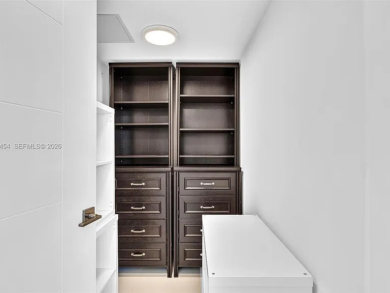 9901 E Bay Harbor Dr #403 — Photo 48