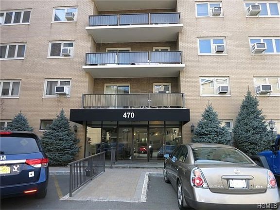 Front 470 Halstead Avenue Building