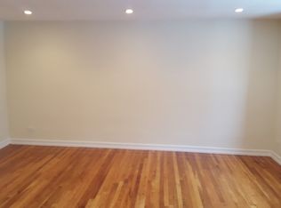 21102 73rd Ave APT 5K, Oakland Gardens, NY 11364