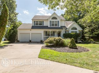 46 Old Selden Stage Rd, Selden, NY 11784