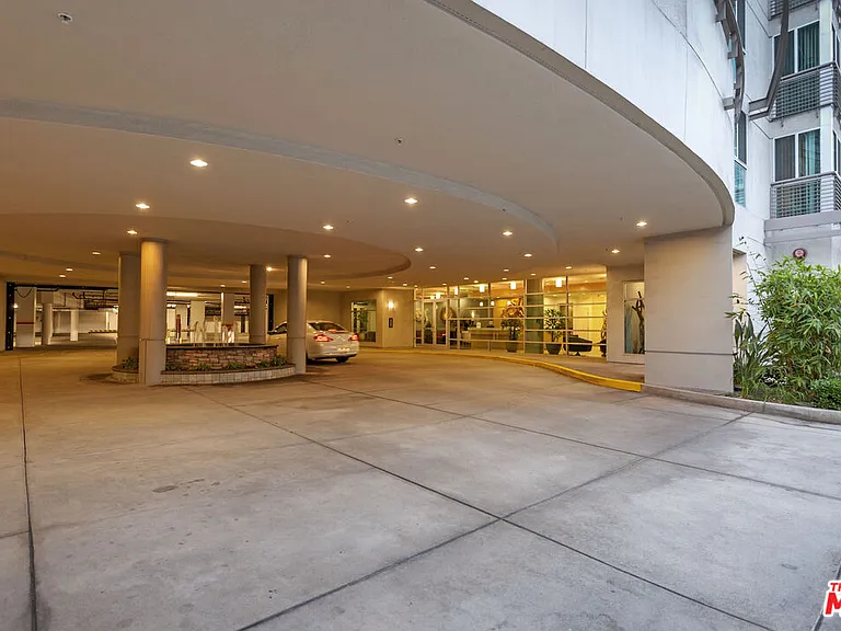 267 S San Pedro St #211 — Photo 5