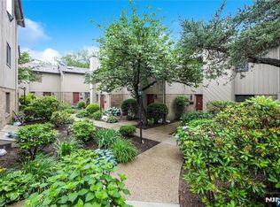 2171 Ellery Ave #A, Fort Lee, NJ 07024