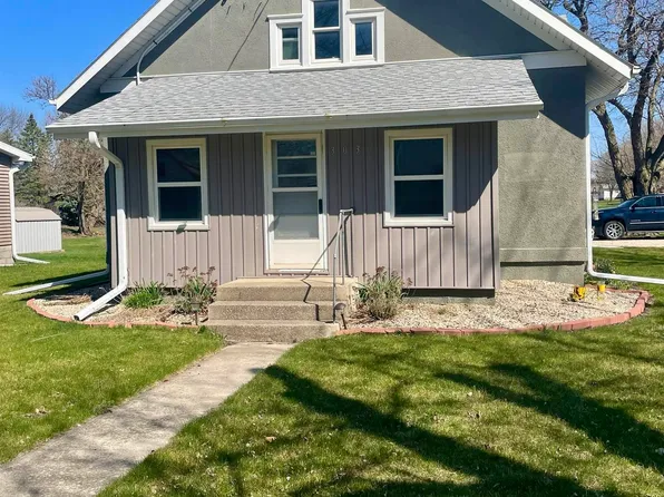 303 W Wright St, Goldfield, IA 50542