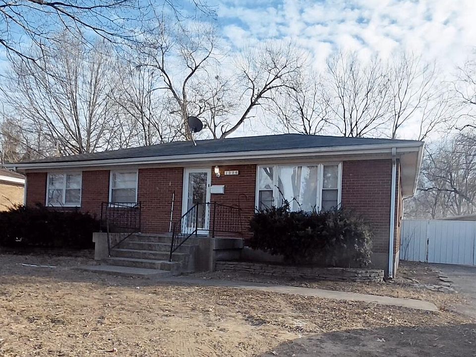 1st image of 1326 Villa Park Dr