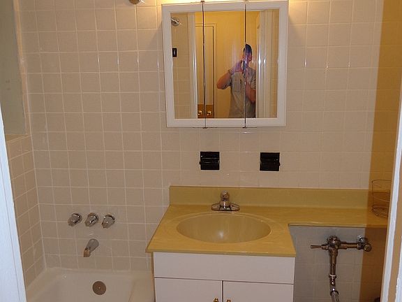 3rd image of 8811 34th Ave APT 1N