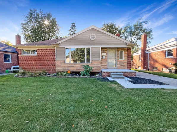 14009 Sarasota, Redford, MI 48239