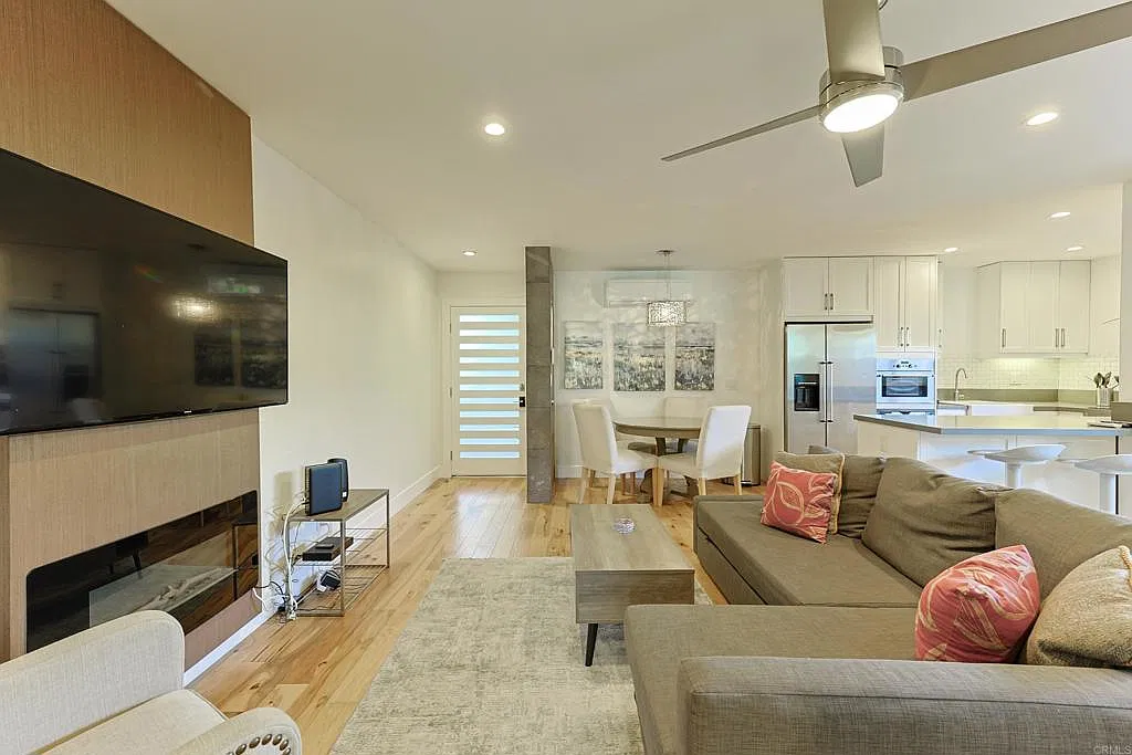 1 bed, 1.0 bath, 500 sqft, $3,200 — Photo 4