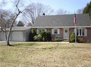 6452 Blue Church Rd S, Coopersburg, PA 18036