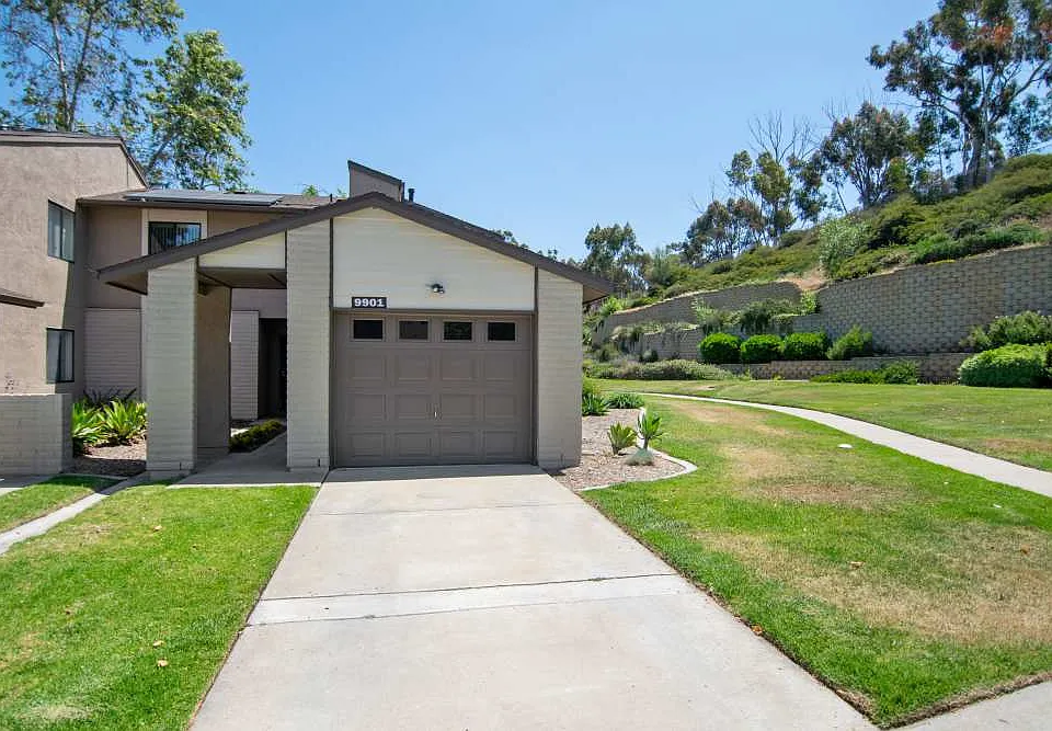 Pomerado Terrace - Military Housing