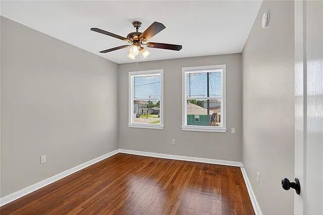 801 Live Oak St #B — Photo 11