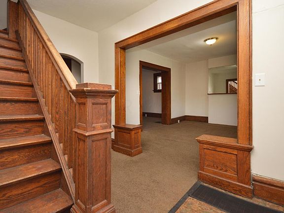 4th image of 880 Linwood Ave
