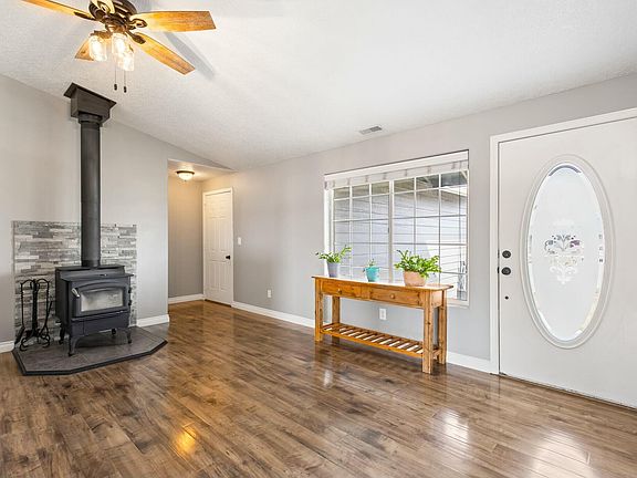 4th image of 2395 NE Tennessee Ln