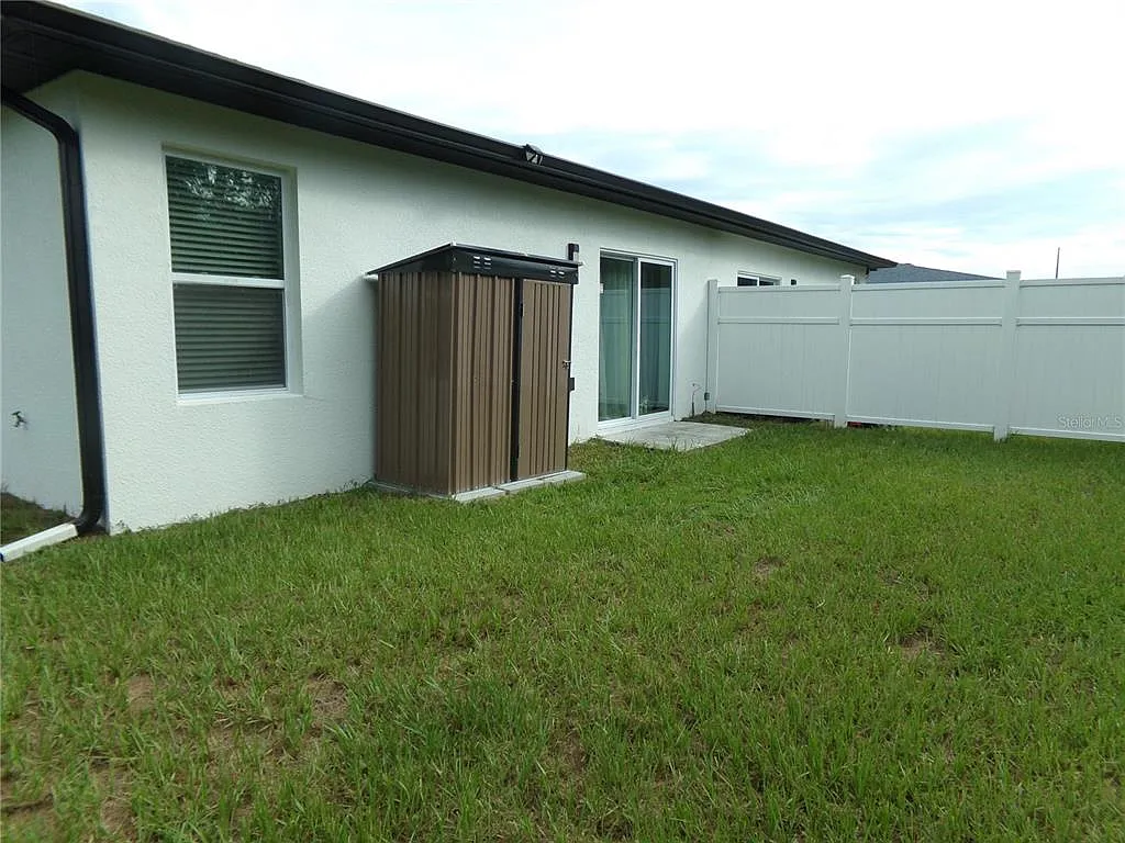 4 bed, 2.0 bath, 1500 sqft, $2,150 — Photo 4