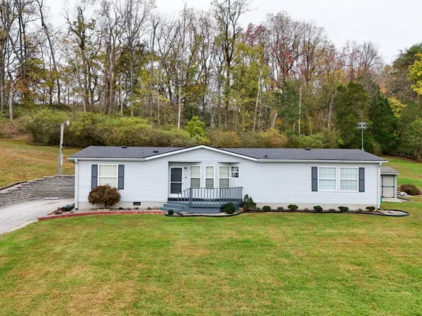 765 Stanford St, Crab Orchard, KY 40419