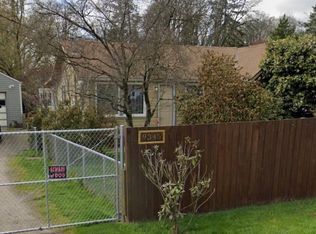 9345 SW Washington Dr, Portland, OR 97223