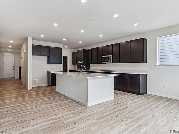 5th image of 1350 Loraine Circle N