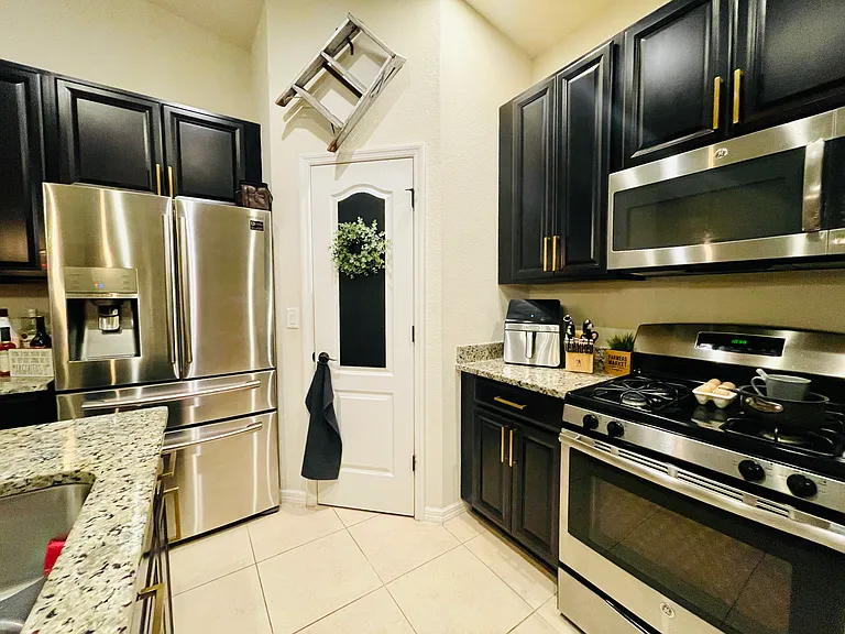 11233 Spring Point Cir — Photo 5