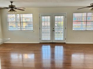 940 Bonita St, Bayou Vista, TX 77563