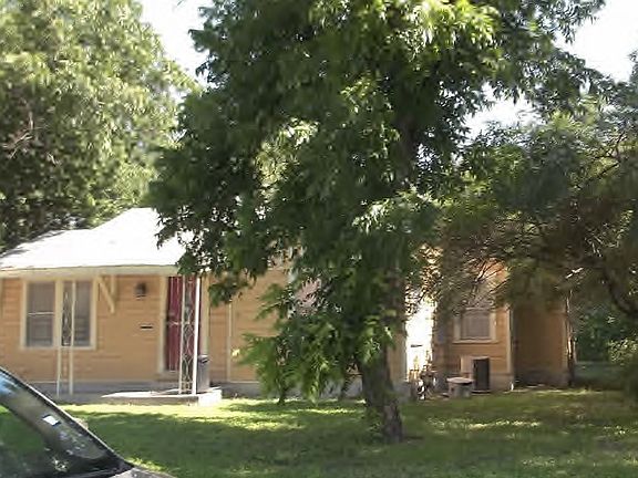 4th image of 523 Hoover Ave