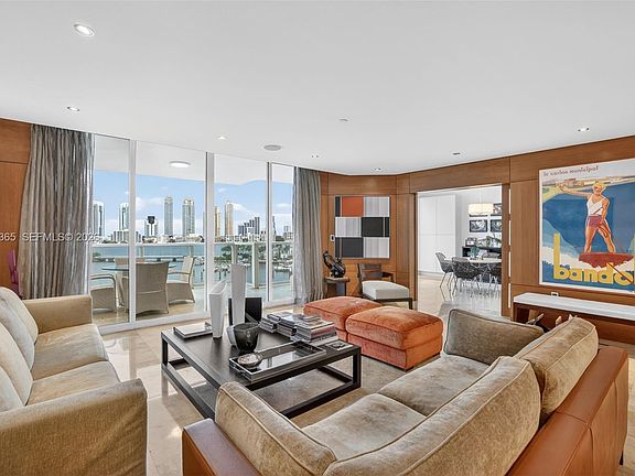 5th image of 3201 NE 183rd St APT 906