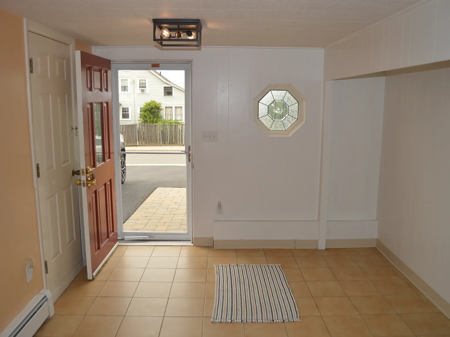 1 bed, 600 sqft, $2,450 — Photo 3