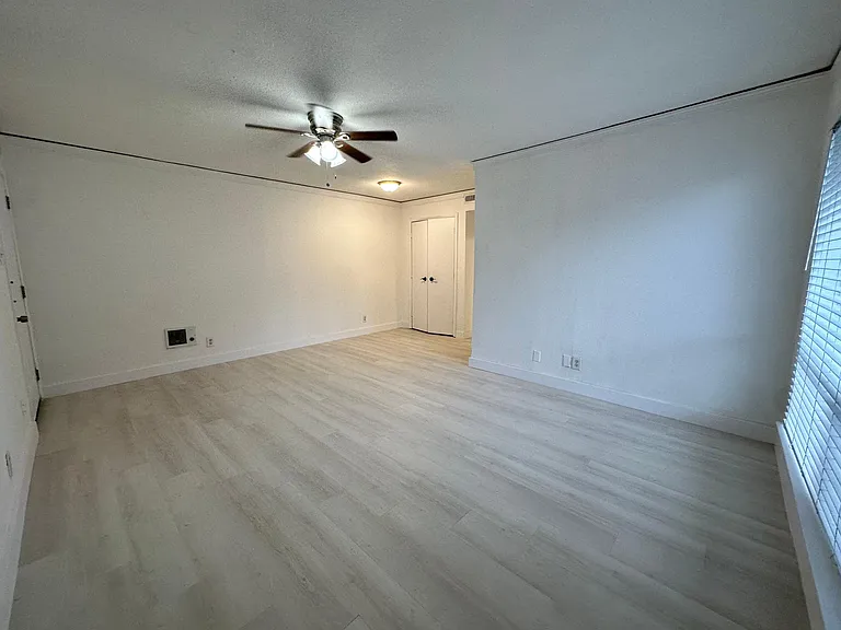 4330 Bowser Ave #109 — Photo 4