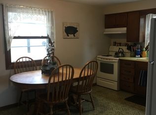 514 W Union Ave, Cedar Grove, WI 53013