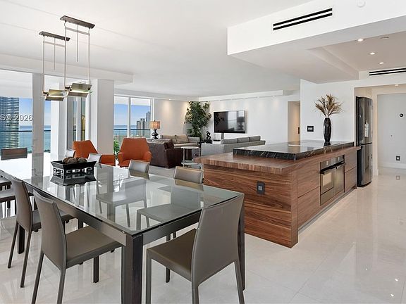 5th image of 19707 Turnberry Way APT 28J