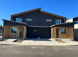 61646 Pettigrew Rd #8, Bend, OR 97702