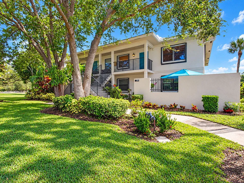 2911 SW 21st Ter #272B
